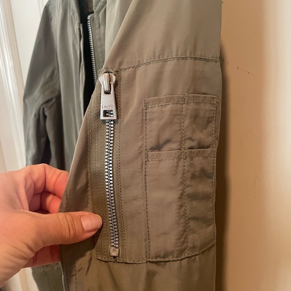 Levi Strauss Ladies Jacket-NWT size Medium - Picture 4 of 16